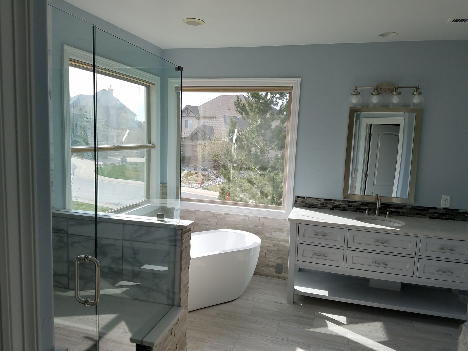 Bathrooms project 28